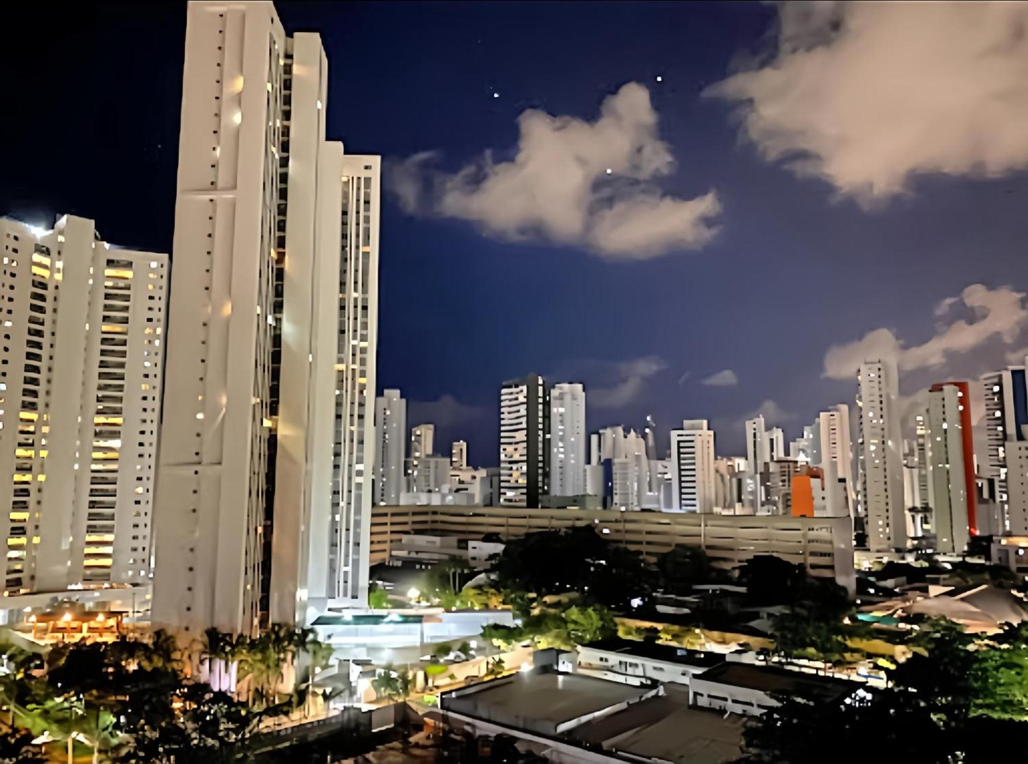 Flat Piscina No Rooftop Aluguel Temporada Em Recife Dış mekan fotoğraf
